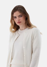 van Laack Strickjacke - white