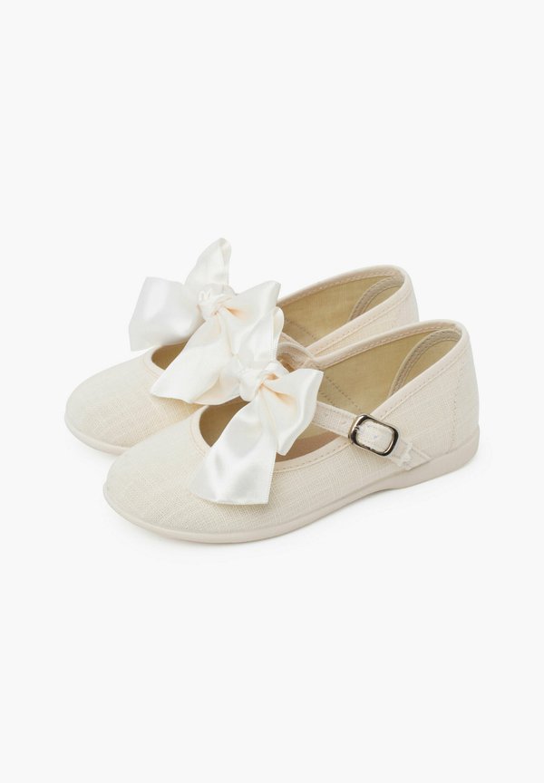 CEREMONIA LAZO – Riemchenballerina – marfil