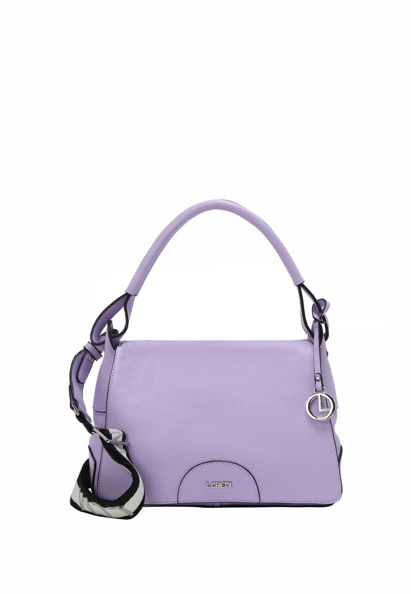 Lila Lederhandtasche mit strukturierter Form, Oberhandgriff, abnehmbarem Schulterriemen, schwarzen Akzenten und einem Schlüsselanhänger-Detail.