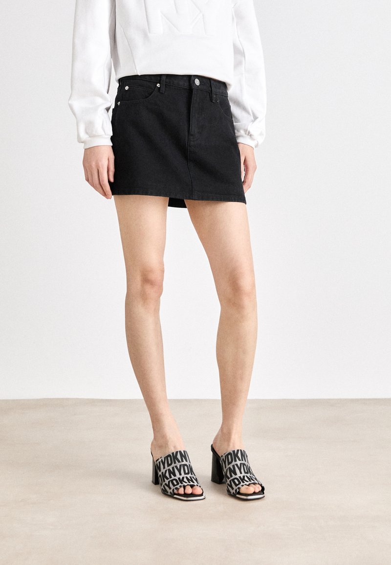 DKNY SKIRT - Farmerszoknya - black