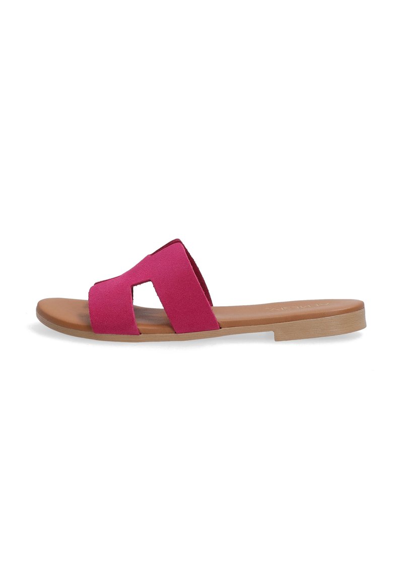 Fuchsia slide-sandaal met twee brede, gestructureerde banden en een vlakke, tan kleurige zool. Open teen ontwerp, minimalistische stijl en zachte materialen.