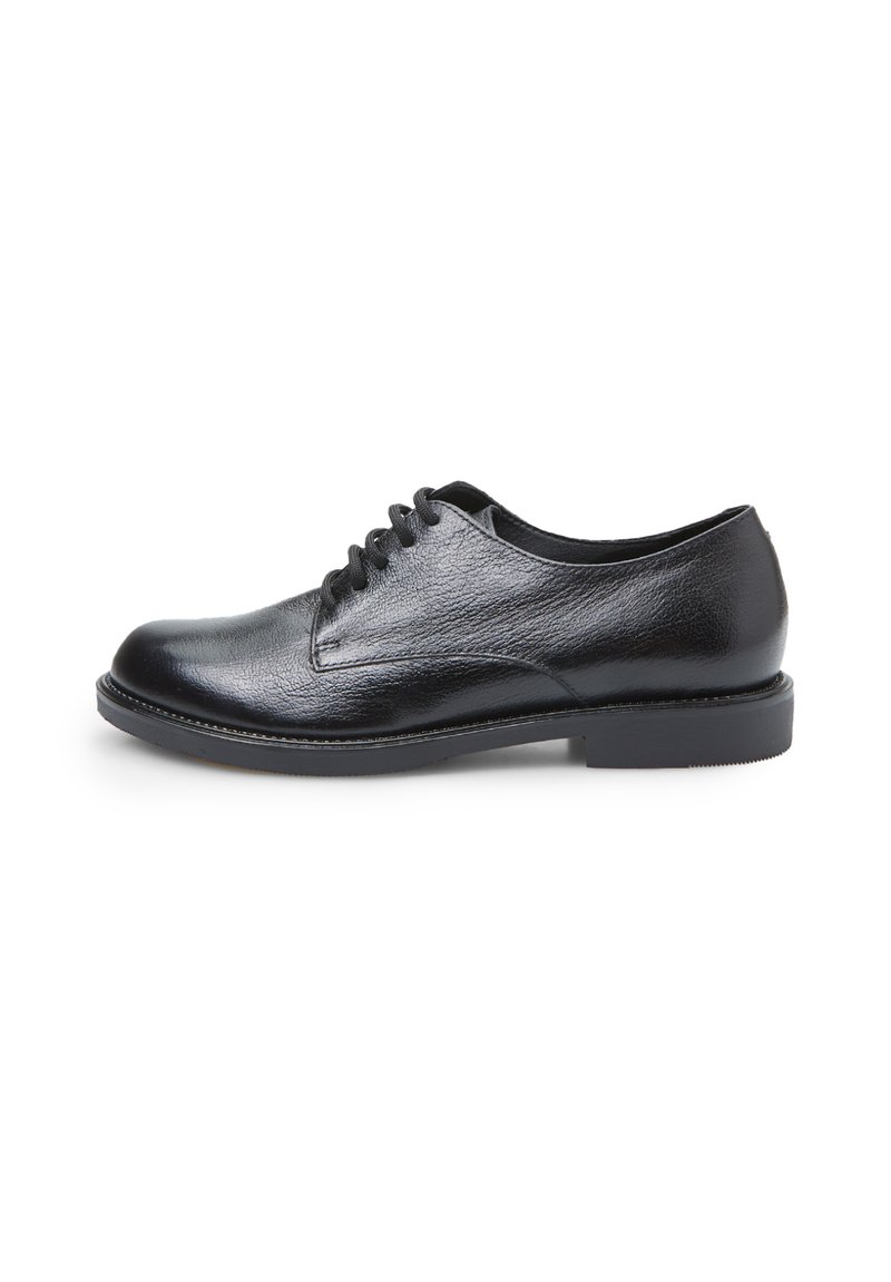 Bata Stringate - nero