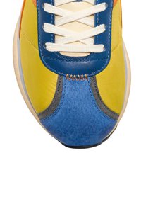 Diadora HERITAGE CASUAL CON DETTAGLI IN RISALTO  - Sneakers basse - yellow and orange