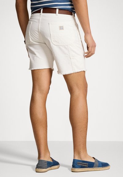 Polo Ralph Lauren 16.5 CM DUNGAREE FIT TWILL SHORT - Rövidnadrágok - deckwash white