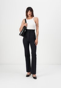 Pinko PIADINA PANTALONE GESSATO - Nadrágok - blu/bianco