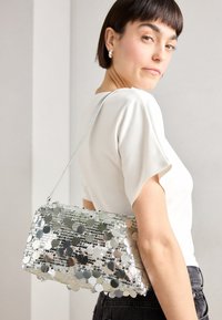 Borsa a mano - silver