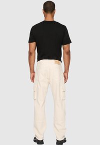 2Y Studios Workwear Jeans - off-white