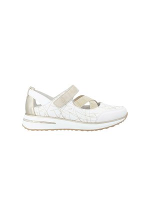 Chaussure décontractée pour femme en blanc et beige avec des lignes abstraites dorées, deux sangles élastiques, une bride en Velcro et une semelle rembourrée avec une bande de roulement marron clair.
