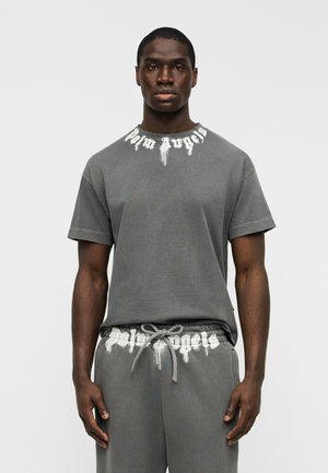 NECK LOGO TEE - Potiskana majica - grey/off-white