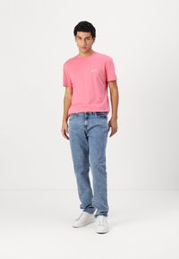 Tommy Jeans RYAN STRAIGHT - Slim fit jeans - denim medium