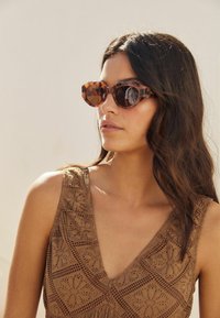 Next V-NECK REGULAR FIT - Salopetă - chocolate brown