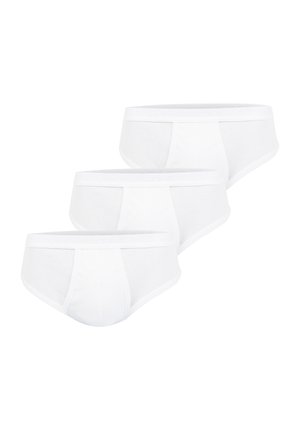 Trois slips blancs pour hommes avec ceintures élastiques, disposés en pile décalée sur un fond blanc uni.