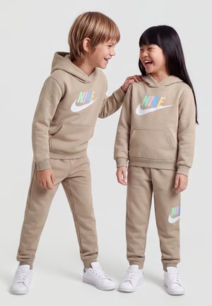 Nike Sportswear, CLUB UNISEX - Trainingsanzug - linen