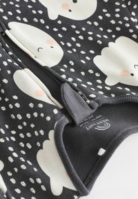 Next REGULAR FIT - Pyžamo - black