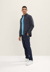 TOM TAILOR LOGO PRINT - Printtipaita - rainy sky blue