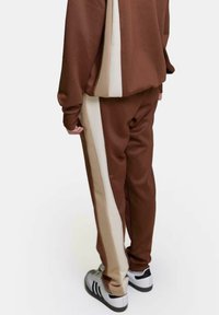 DEF DWD TAPIOCA  - Joggebukse - medium brown