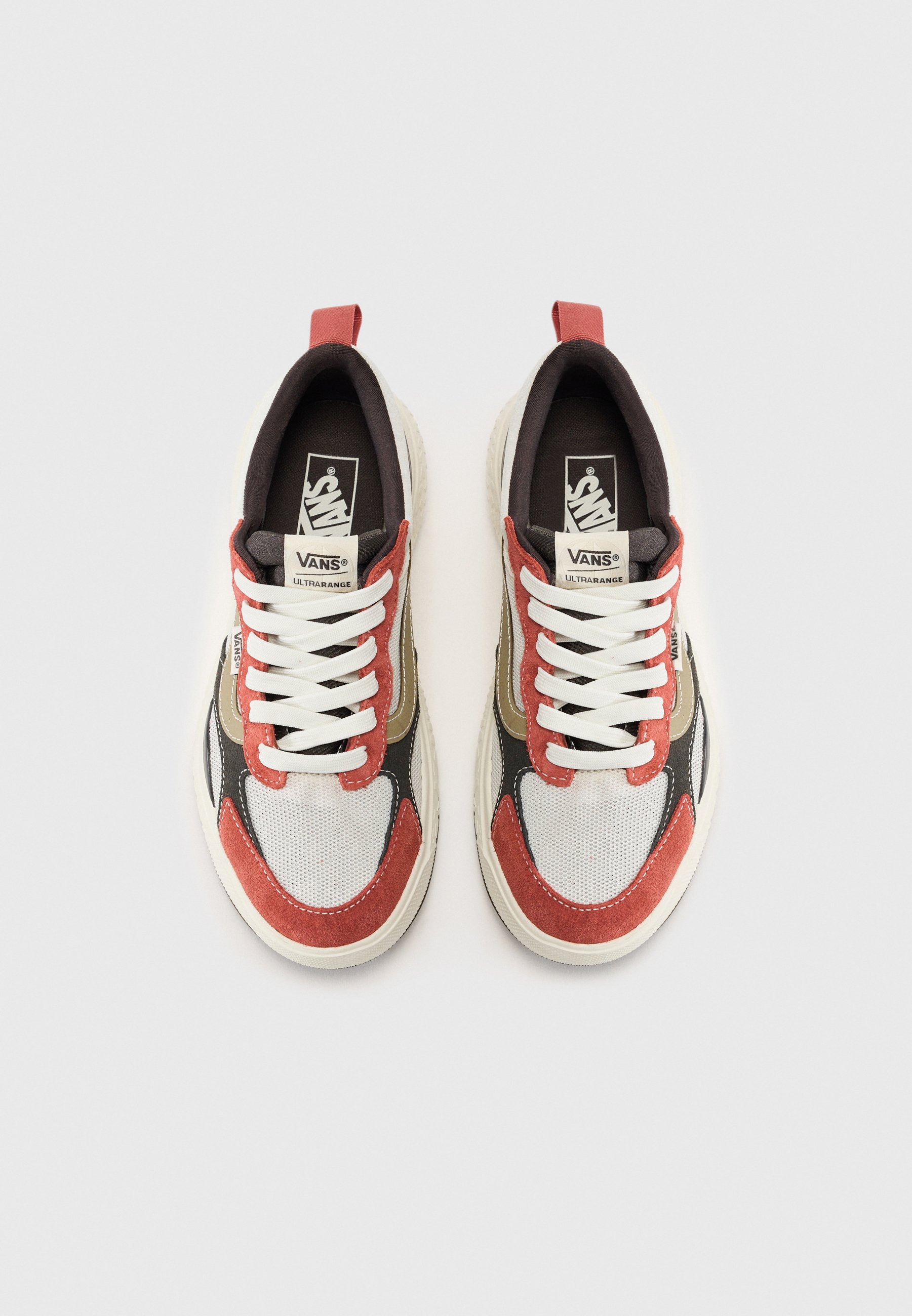 Vans MTE ULTRARANGE NEO VR3 - Trainers - coffee/brick red/brown