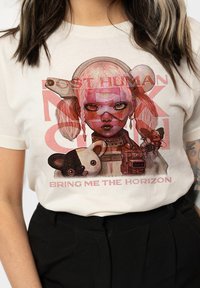 Paradiso Clothing BRING ME THE HORIZON IMPRINT NEX GEN - Print T-shirt - natural
