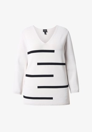 Hvid V-hals sweater med sorte, vandrette striber på forsiden, lange ærmer og ribkant ved manchetterne. Blød, strikket tekstur.