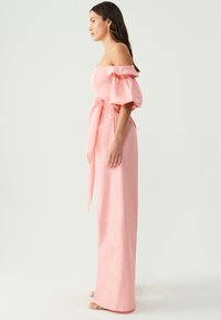 BWLDR RAYMOND - Kombinezon - pale pink