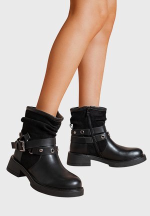 Bottines à plateau - noir