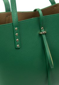 usha Tote bag - grün