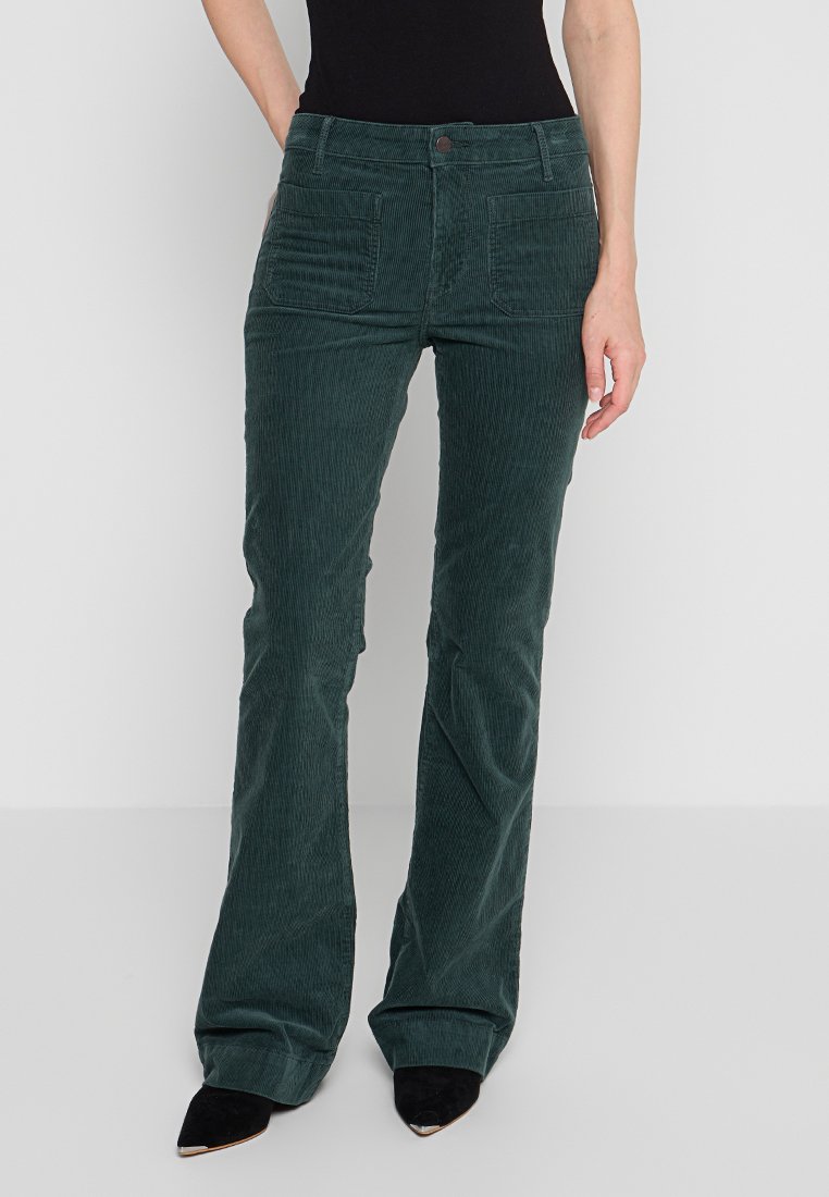 Wrangler Flared Jeans donkergroen Wrangler Flared Jeans donkergroen