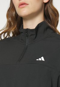 adidas Performance AEROREADY TRAIN ESSENTIALS QUARTER ZIP - Træningsjakke - black/white