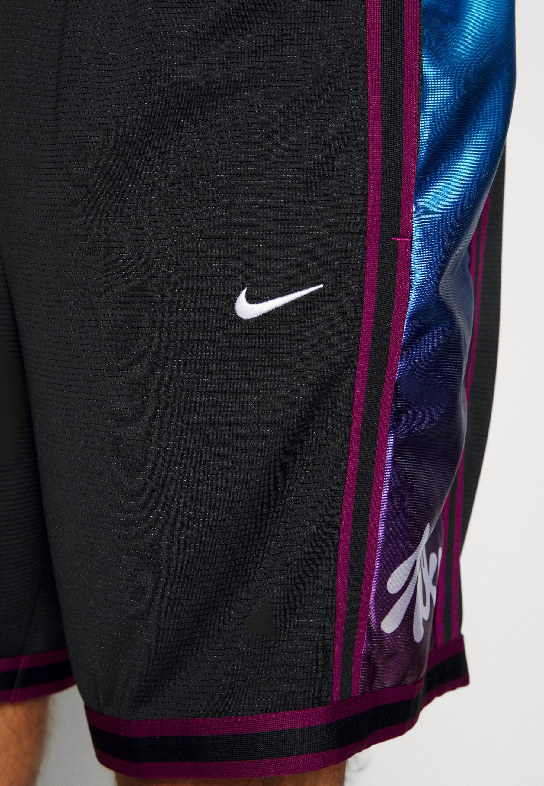Nike Performance SHORT - Sports shorts 