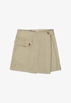 Khaki wikkelrok van een lichtgewicht, textuurstof. Bevat een zijzak en twee decoratieve knopen op de tailleband. Casual design.