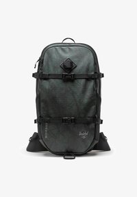 Sélectionné, pineneedle eq camo