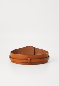 Tan leather belt featuring a continuous loop design, smooth texture, and adjustable size with five holes for fastening.
