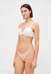 Calvin Klein Underwear - Stringi