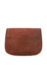 Bolso de mano de cuero marrón con bordes redondeados y costuras visibles a lo largo del borde, mostrado cerrado sobre un fondo blanco.