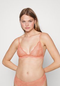 Samsøe Samsøe MARILYN - Sutiã triangular - coral haze