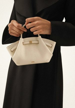 JW PEI, JW PEI CABAS / SHOPPING HANA OFF WHITE - Sac à main - off white
