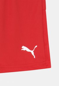 Puma TEAMGOAL UNISEX - Short de sport - puma red