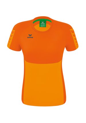 WINGS  - Sport T-Shirt - orangeorange