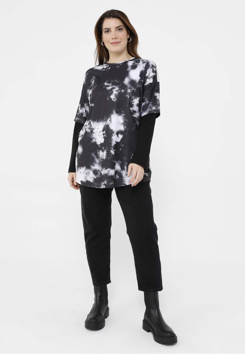 Modanisa Blouse zwart