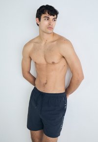 Thumbnail Image 4