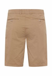 Beige bomulds shorts med et tekstureret mønster, der har to baglommer og en lige skæring. Enkle, funktionelle hardware-accenter.