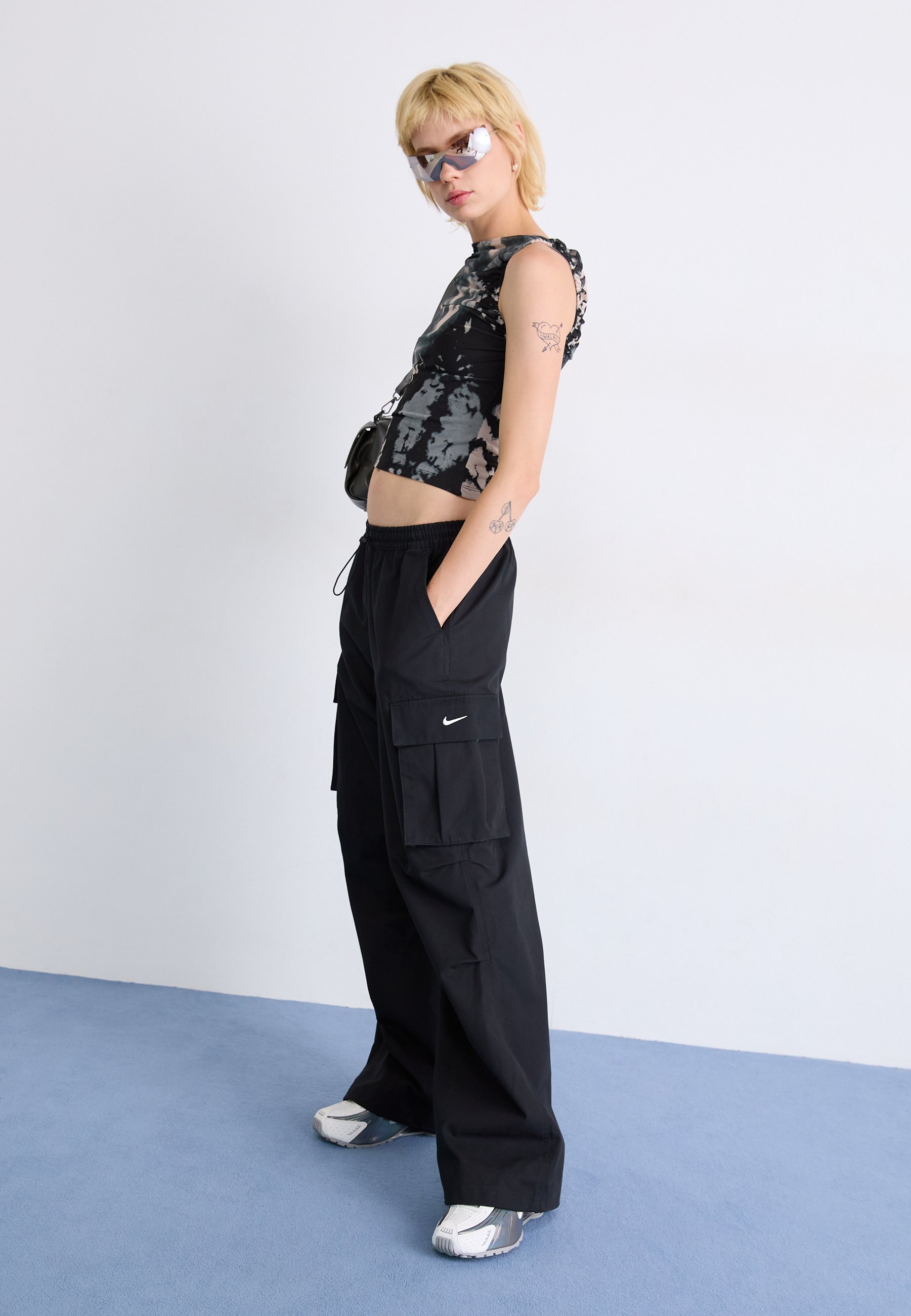 nike street cargo pants
