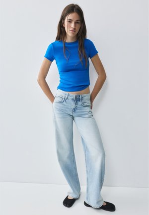 PULL&BEAR, SHORT SLEEVE FITTED - T-SHIRT - T-shirt basique - blue
