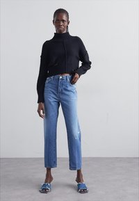 FRAME LE MEC - Sirgete säärtega teksad - blue denim