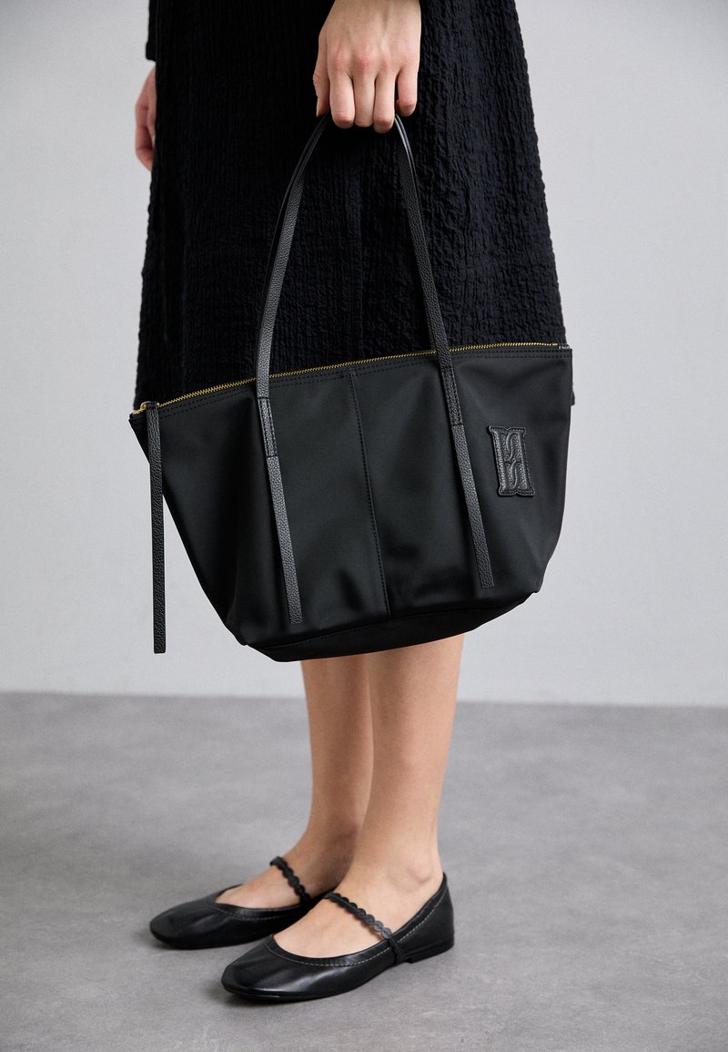 By Malene Birger NABELLA - Τσάντα χειρός - black