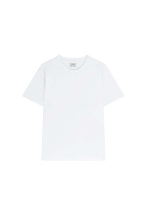 Camiseta de algodón blanca con cuello redondo y mangas cortas, que presenta un corte relajado y sin patrones ni acentos visibles.