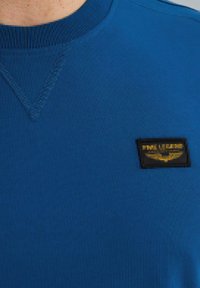 Thumbnail Image 3