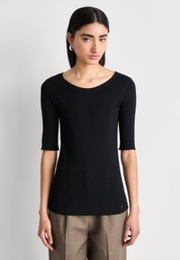 Marc Cain - T-shirts basic - black Miniaturebillede 1