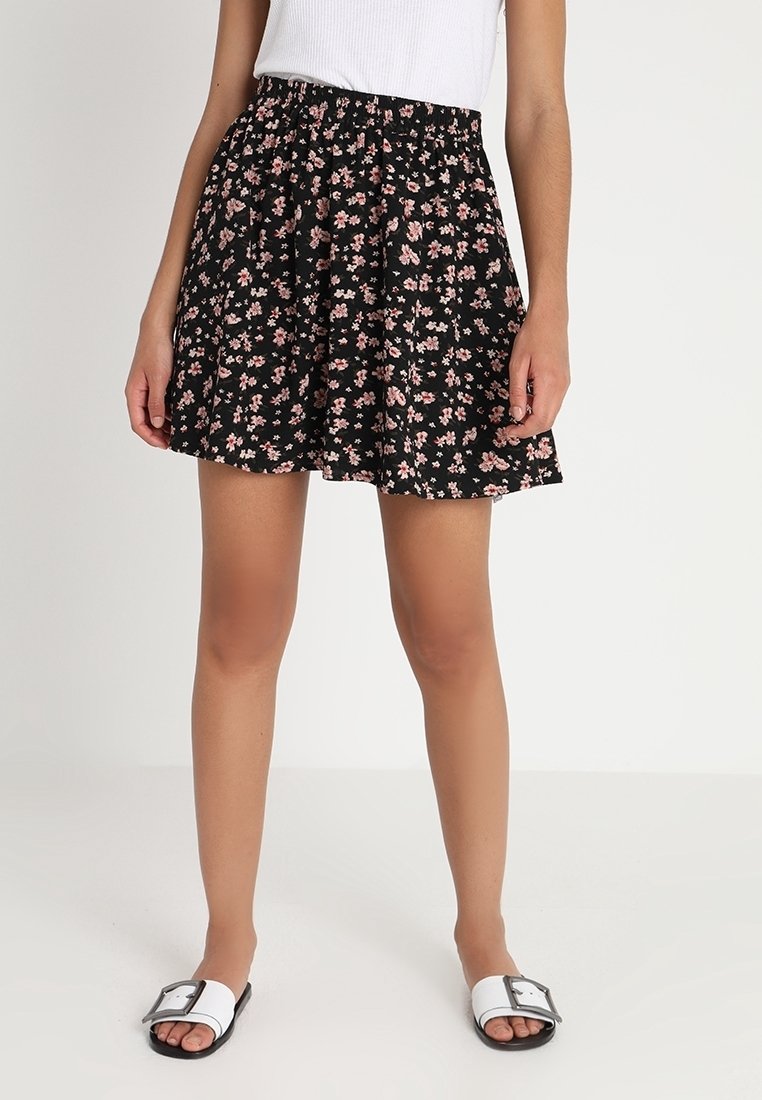 Vero Moda Gonna a campana - black