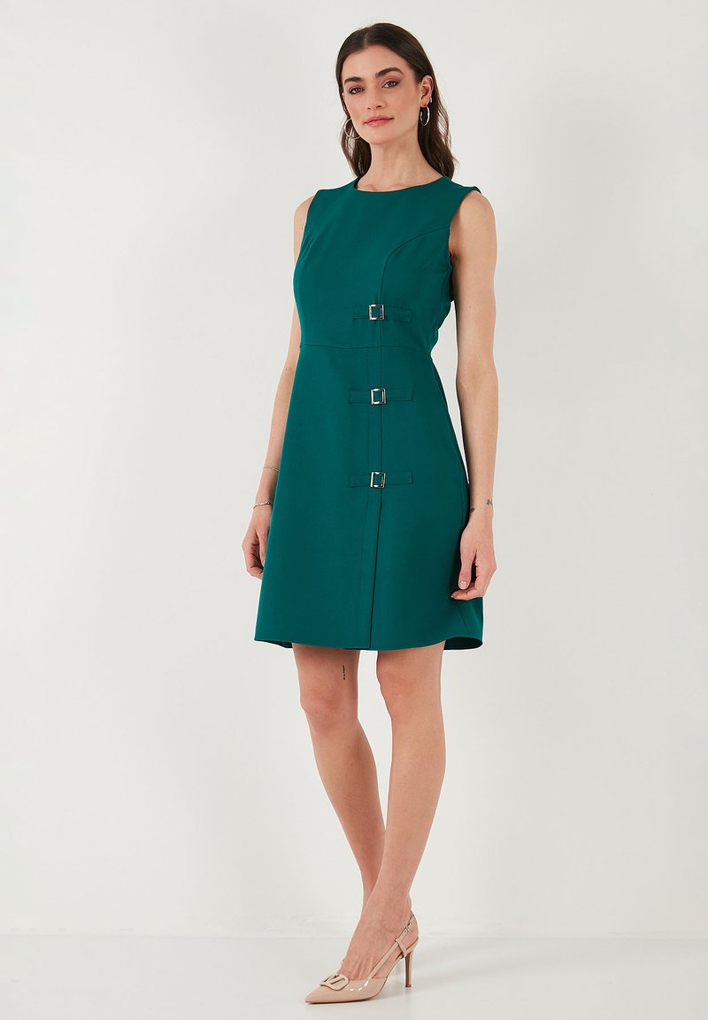 LELA Loose Fit - Cocktail dress / Party dress - emerald green/green - Zalando.ie LELA Loose Fit - Cocktail dress / Party dress - emerald green/green - Zalando.ie